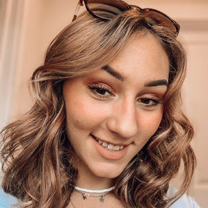 Meet your Posher, Erika